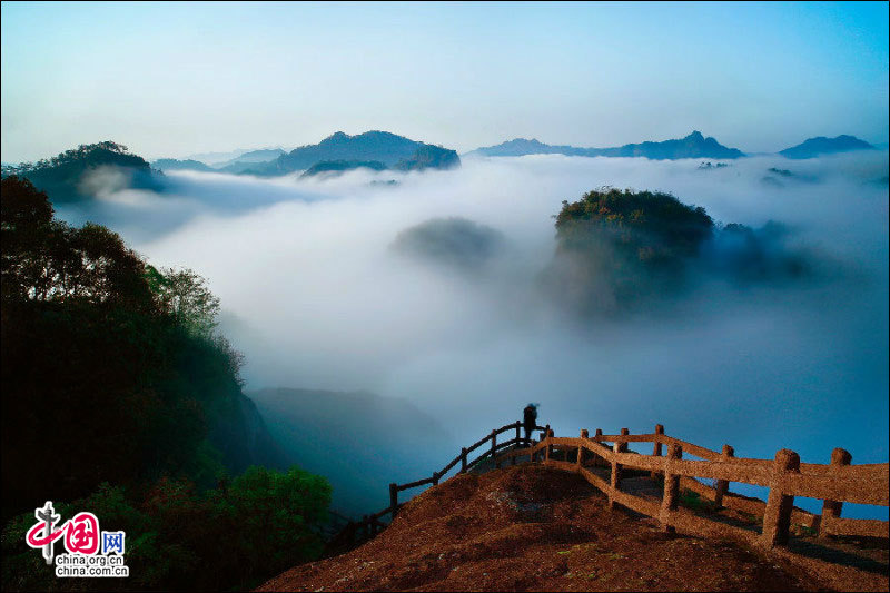 Les monts Wuyi, une oasis de fraicheur pour fuir les chaleurs estivales en Chine