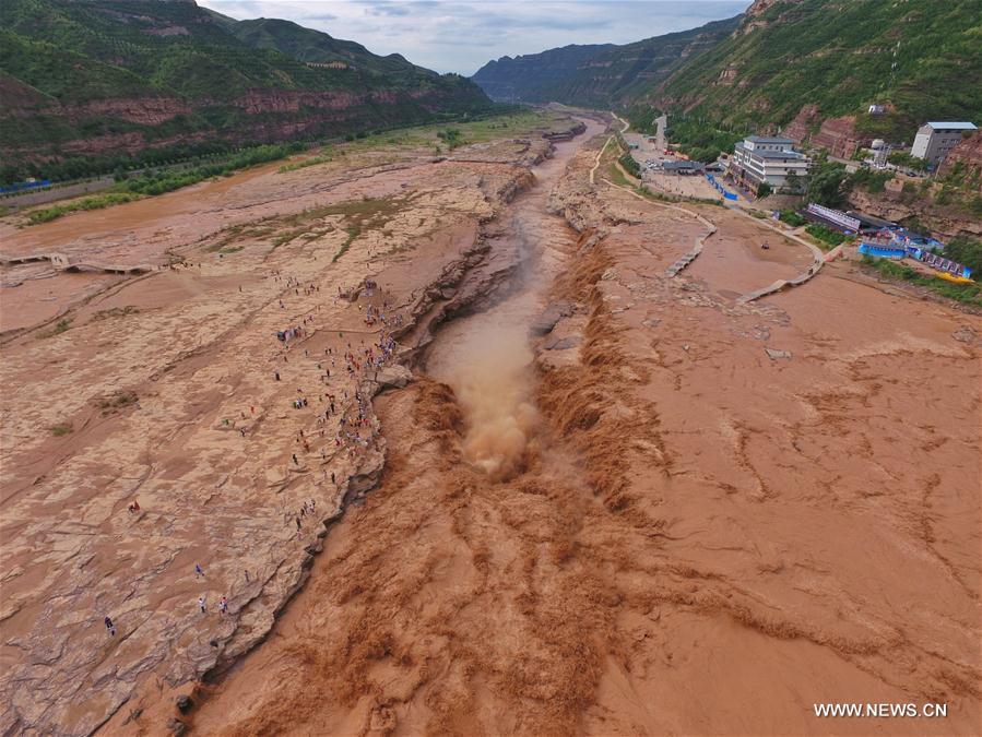 Chutes d'eau de Hukou du fleuve Jaune en Chine