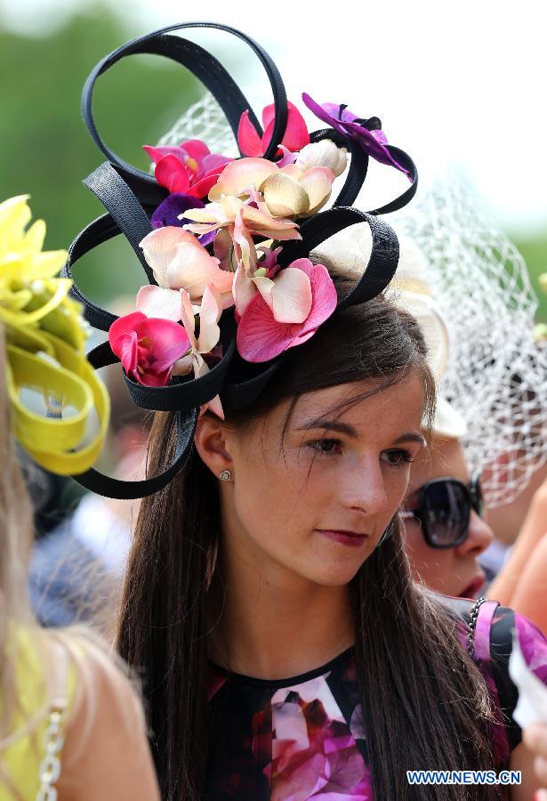 BRITAIN-LONDON-HORSE RACING-ROYAL ASCOT-FASCINATOR