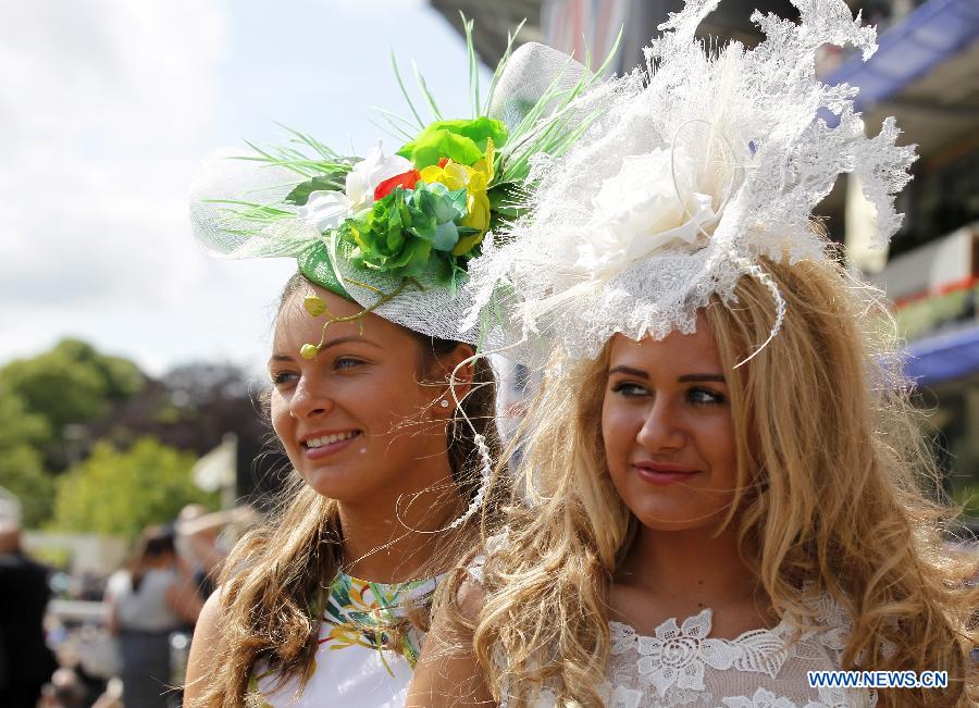 BRITAIN-LONDON-HORSE RACING-ROYAL ASCOT-FASCINATOR