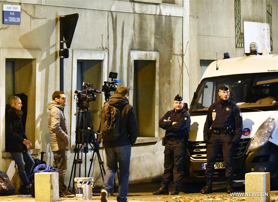 （国际）法国抓获8名恐怖嫌疑人 巴黎恐袭案幕后主使尚未抓获