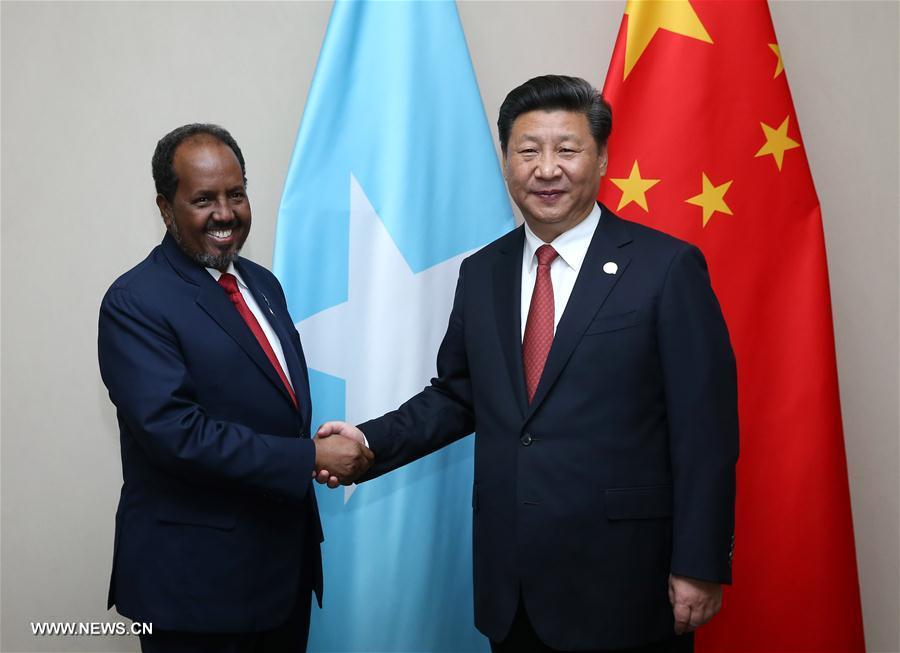 （时政）习近平会见索马里总统马哈茂德