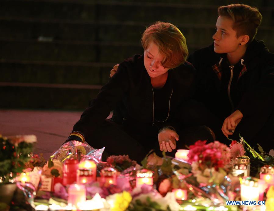 Allemagne : veillée aux bougies en hommage aux victimes de la fusillade à Munich