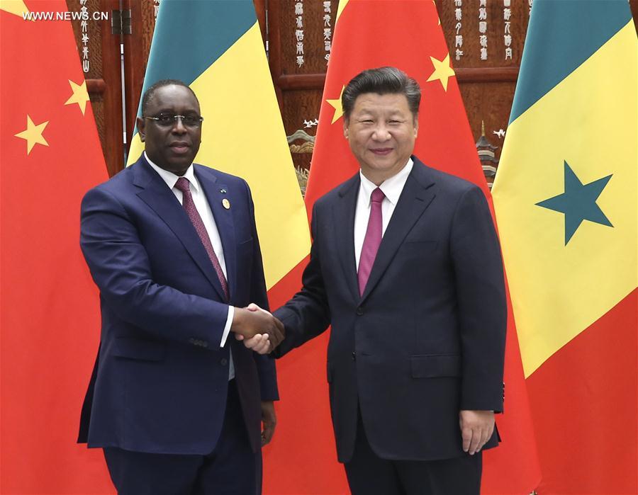 （杭州G20·时政）习近平会见塞内加尔总统萨勒