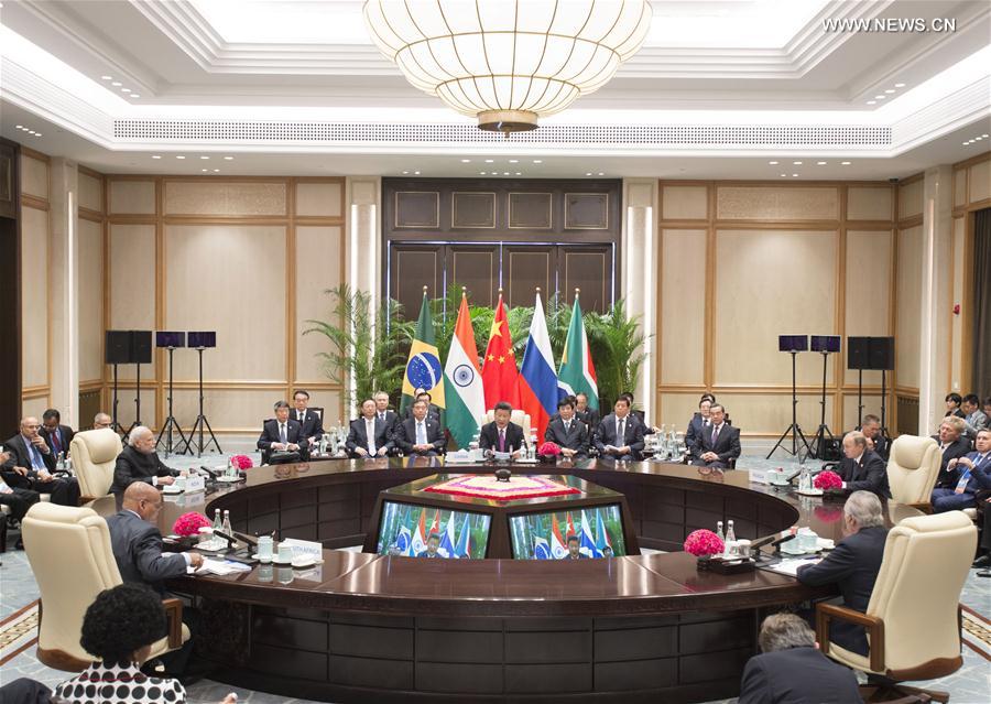 （杭州G20·XHDW）（1）习近平出席金砖国家领导人非正式会晤