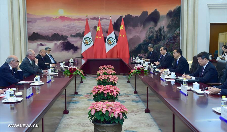 CHINA-BEIJING-LI KEQIANG-PERU-PRESIDENT-MEETING (CN)