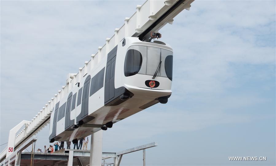 Chine : essai réussi de la première ligne ferroviaire suspendue à Chengdu