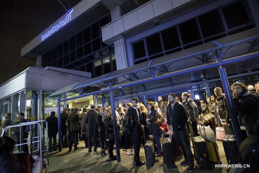 BRITAIN-LONDON-CITY AIRPORT-EVACUATION-REOPEN
