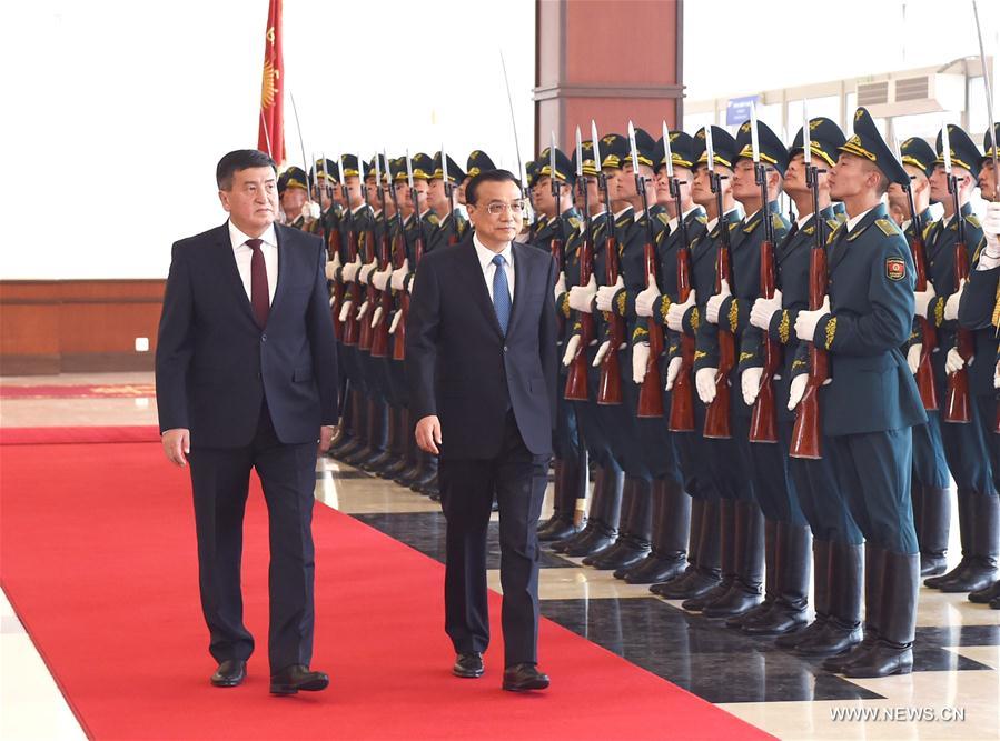 （XHDW）（2）李克强抵达比什凯克对吉尔吉斯斯坦进行正式访问并出席上海合作组织成员国政府首脑（总理）理事会会议