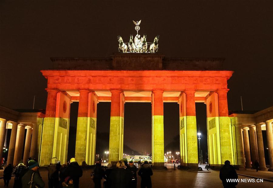 Allemagne : illuminations en hommage aux victimes de l'attaque du marché de Noël