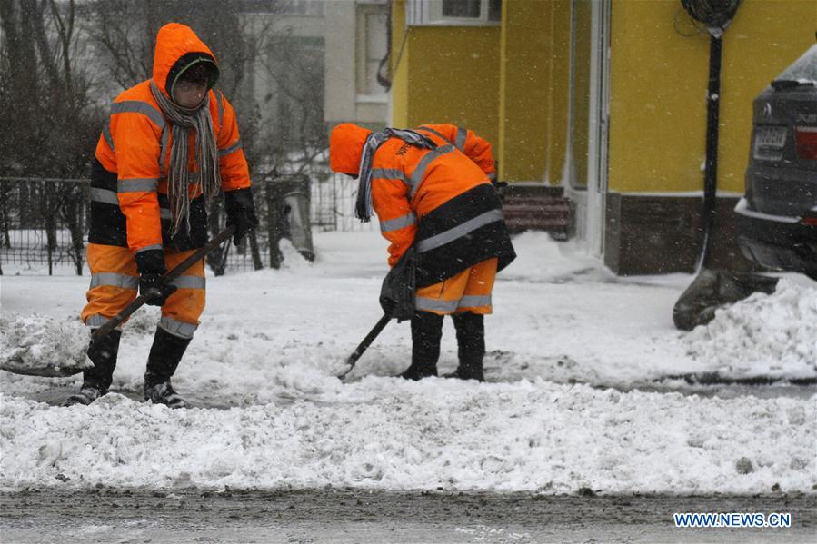 Roumanie : tempête de neige à Bucarest