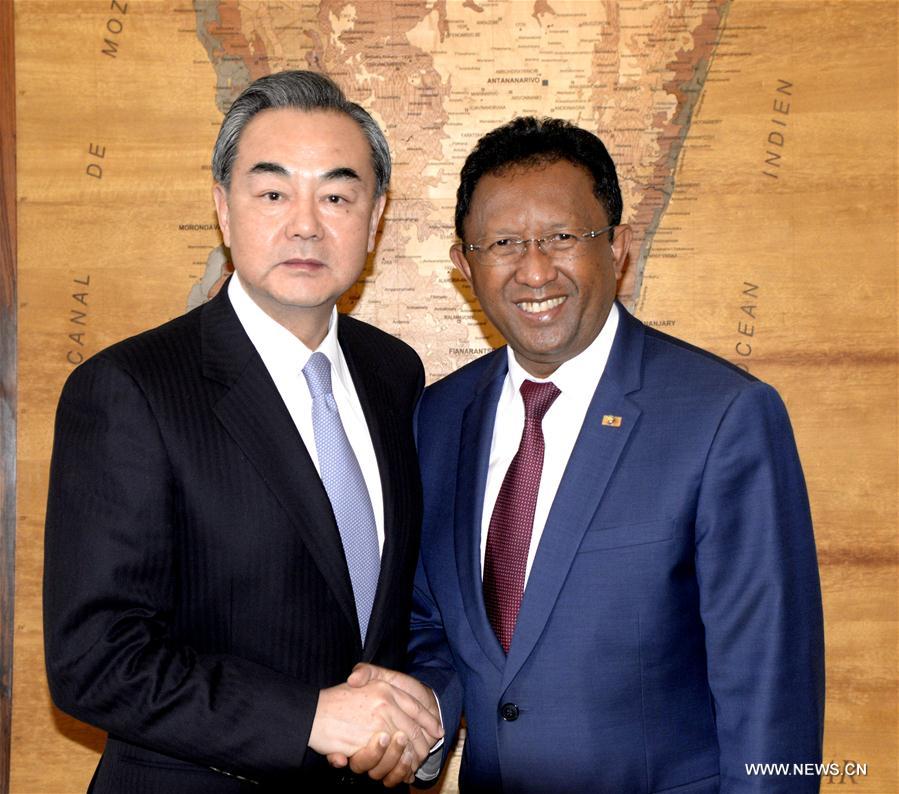 （XHDW）马达加斯加总统埃里会见王毅 