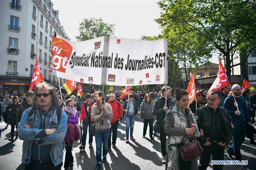 France : marche de la fête internationale du Travail