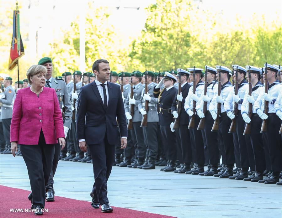 Allemagne : visite du nouveau président français 