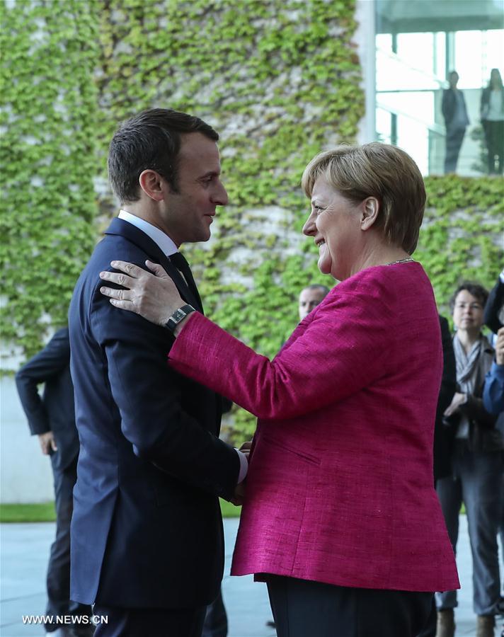 Allemagne : visite du nouveau président français 