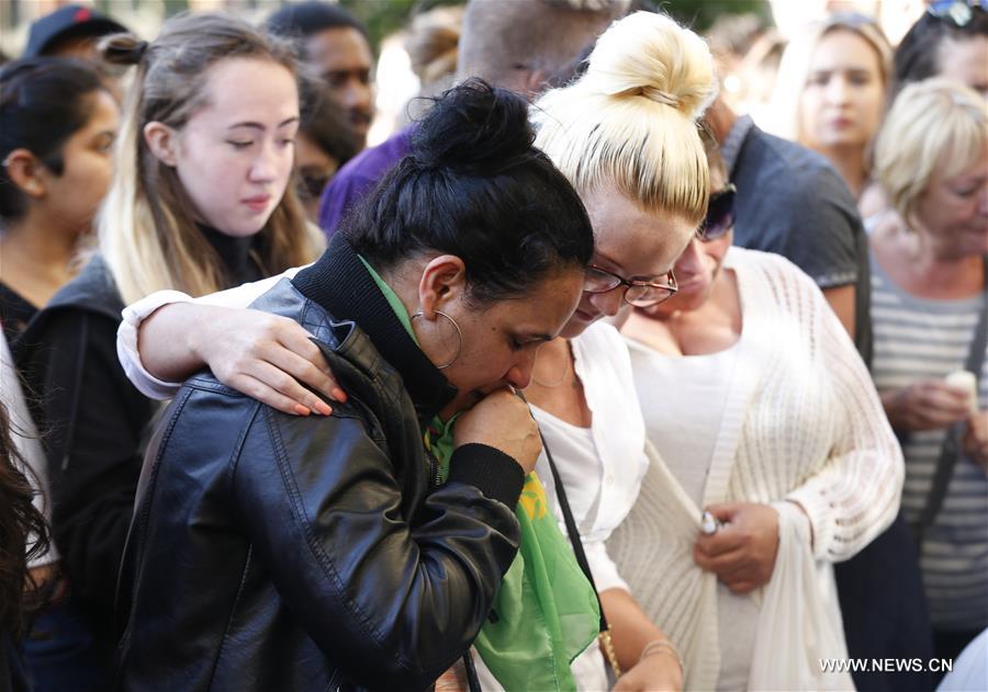 Attaque de Manchester : veillée en hommage aux victimes