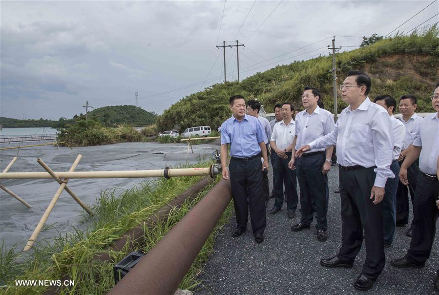 （XHDW）（1）张德江在湖南检查固体废物污染环境防治法实施情况
