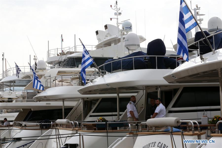 Grèce : salon nautique au Pirée
