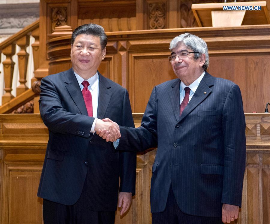 Xi Jinping rencontre le président du parlement portugais