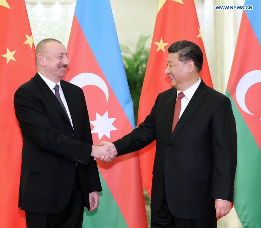 （时政）习近平会见阿塞拜疆总统阿利耶夫