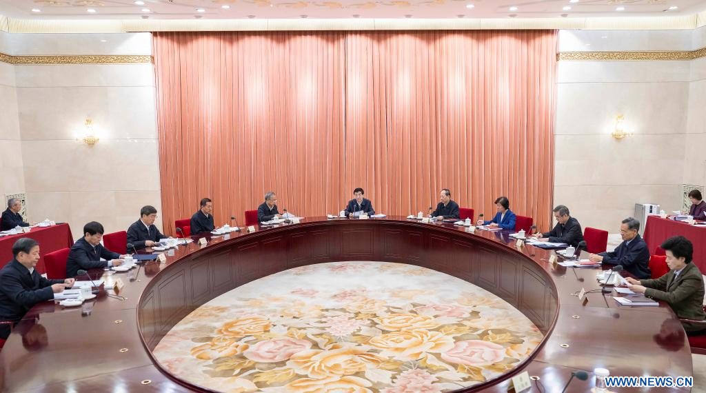 Les hauts conseillers politiques étudient le discours de Xi Jinping