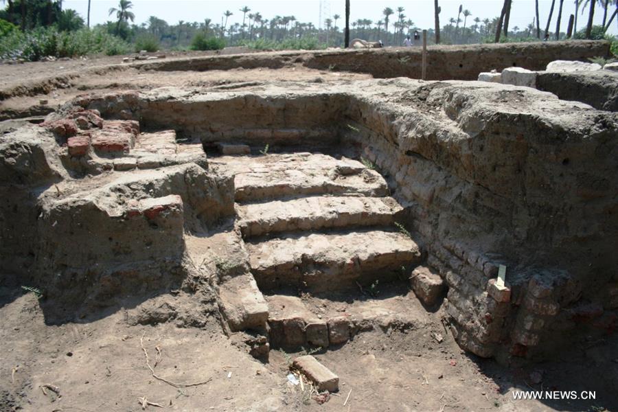Egypte : découverte d'un édifice ancien à Gizeh