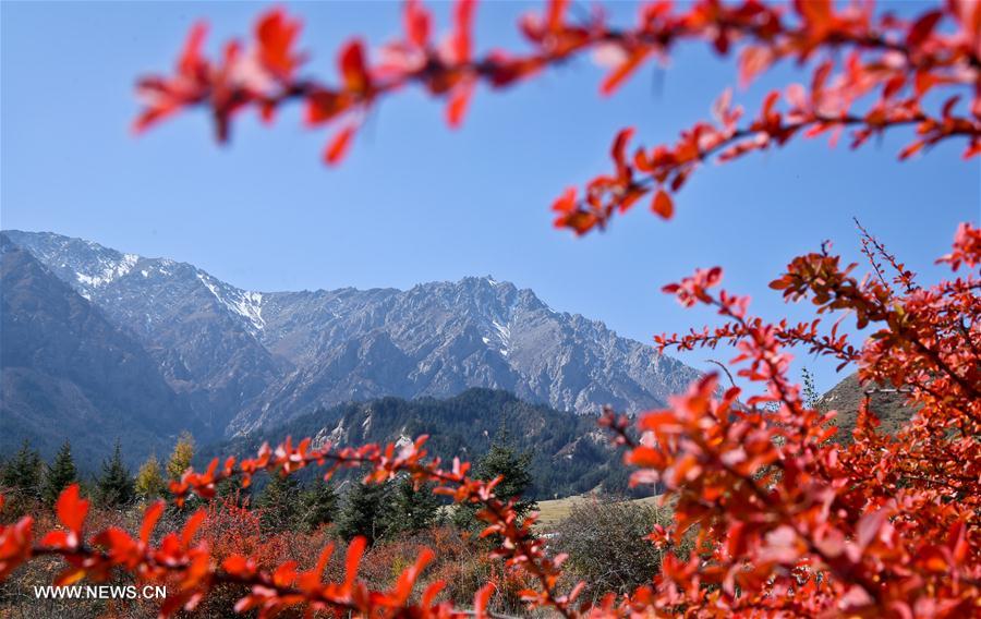 Chine : paysage des monts Qilian dans le nord-ouest