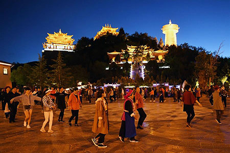 Chine : vue nocturne d'un ancien bourg