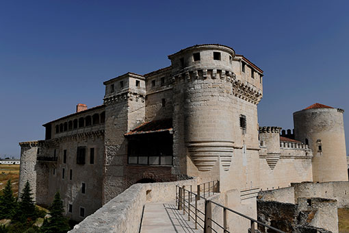 Le château de Cuéllar en Espagne