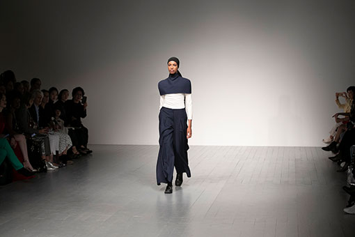 Semaine de la mode de Londres : défilé J. JS Lee