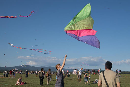 Hongrie: Festival de cerf-volant à Zebegény