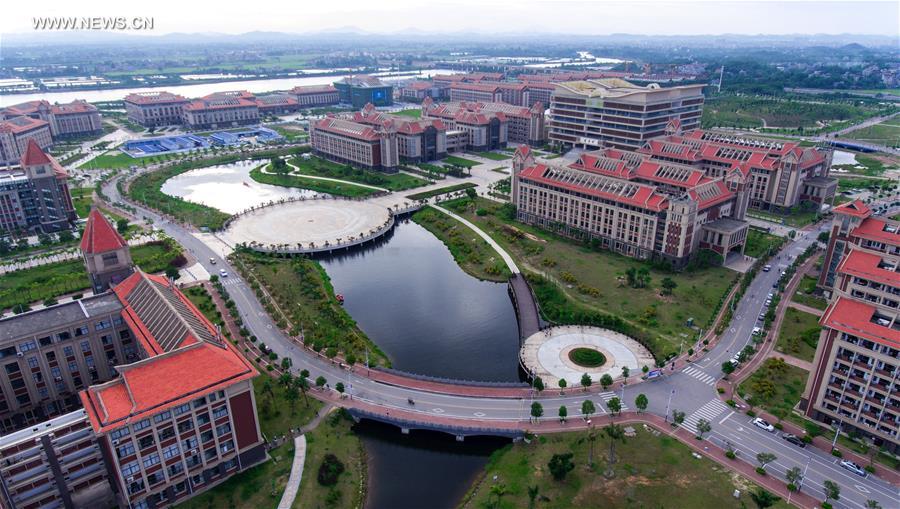 Chine : vue a&eacute;rienne du Guangxi