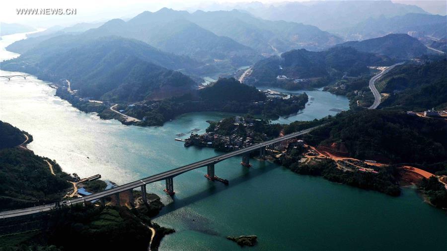 Chine : vue a&eacute;rienne du Guangxi