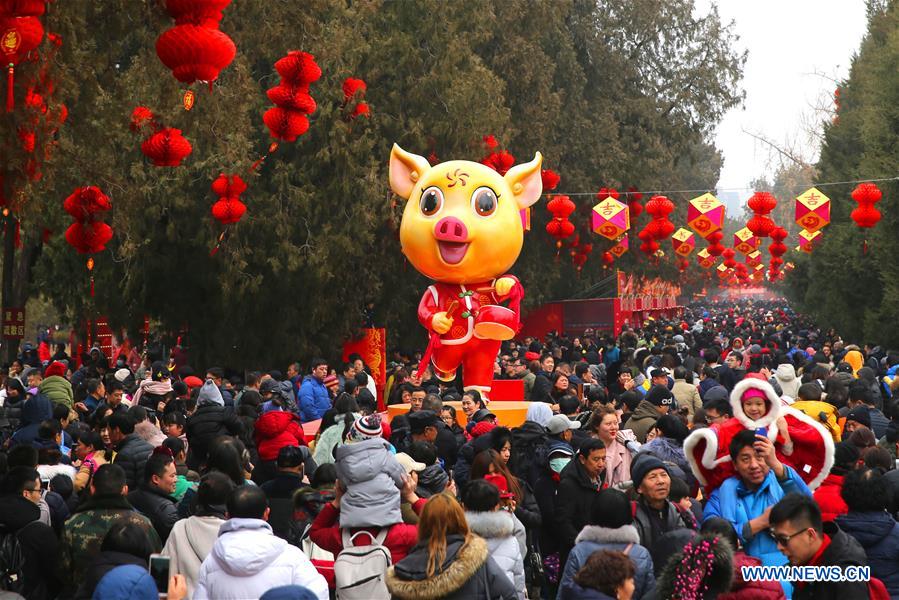 Chine : foires du temple pendant la fête du Printemps