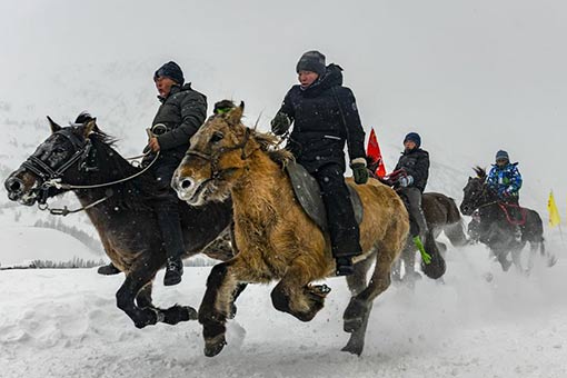 Chine : festival de la glace et de la neige &agrave; Kanas