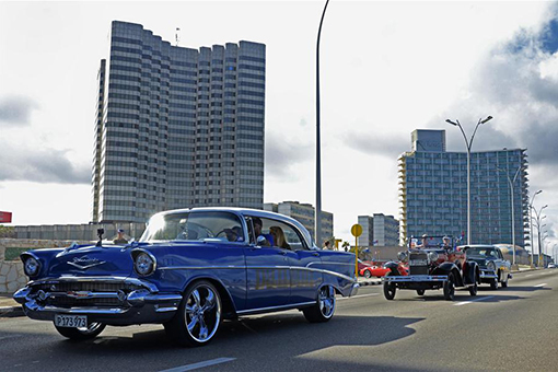 Cuba : concours de voitures de collection
