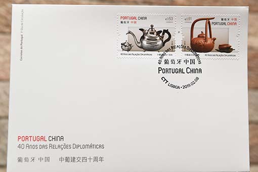 Portugal/Chine : &Eacute;mission des timbres pour le 40e anniversaire des relations diplomatiques