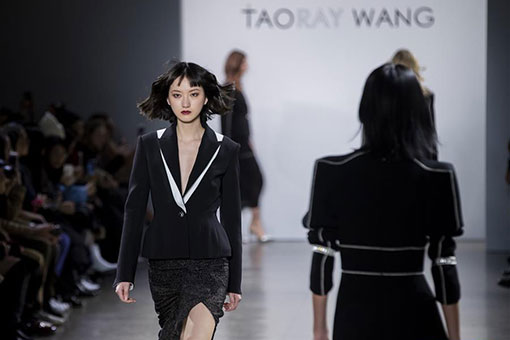 Etats-Unis : semaine de la mode de New York (d&eacute;fil&eacute; Taoray Wang)