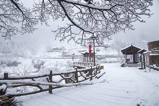 Chine: paysage de neige dans le nord