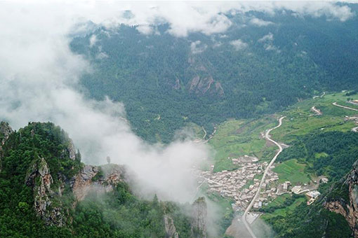 Chine: paysage dans une zone pittoresque au Gansu