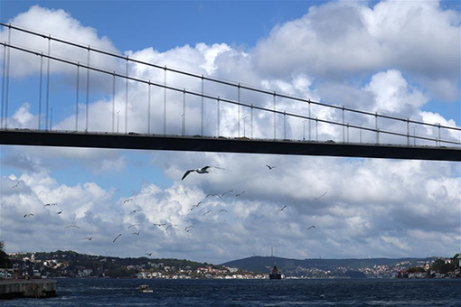 Turquie: paysage automnal d'Istanbul