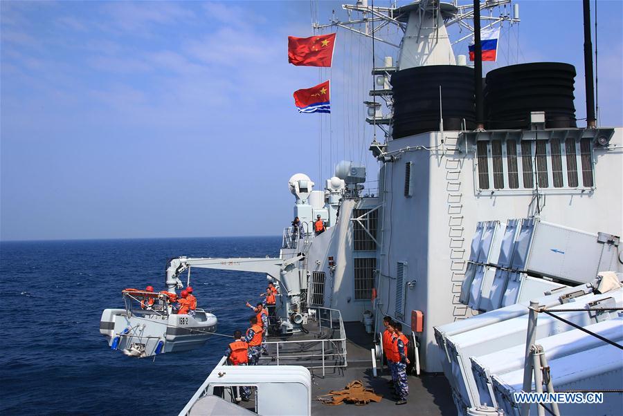 Exercice naval conjoint sino-russe en mer de Chine méridionale
