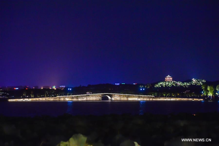 Sommet du G20 : paysage nocturne de Hangzhou