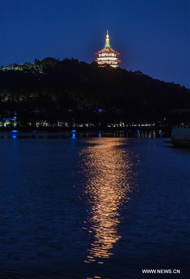 Sommet du G20 : paysage nocturne de Hangzhou