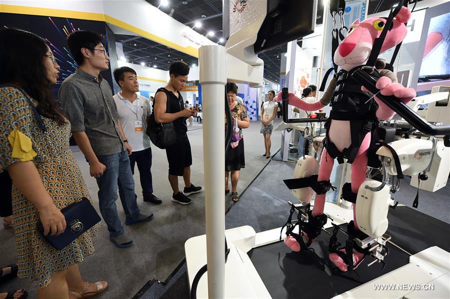 Chine : exposition sur l'Internet des objets &agrave; Wuxi au Jiangsu (est)