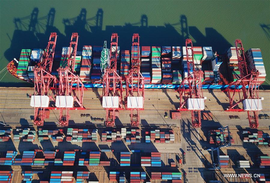 Le commerce extérieur de la Chine en hausse de 14,2% en 2017   