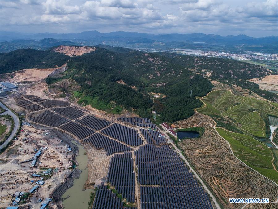 Chine : centrale photovoltaïque dans le Zhejiang