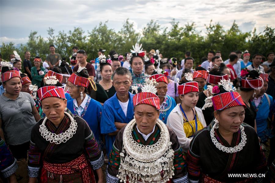 Fête des prières pour la pluie de l'ethnie Miao dans le sud-ouest de la Chine