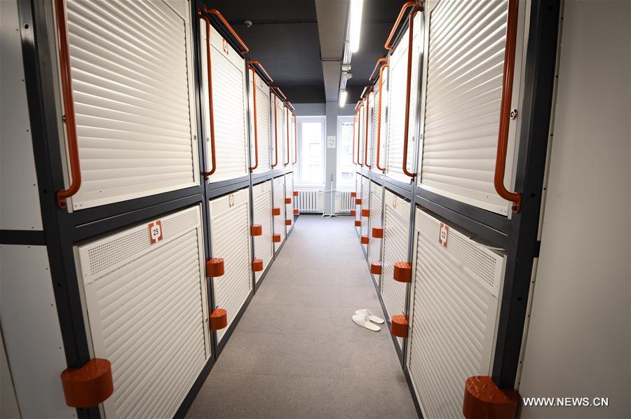 Pologne : hôtel capsule à Varsovie