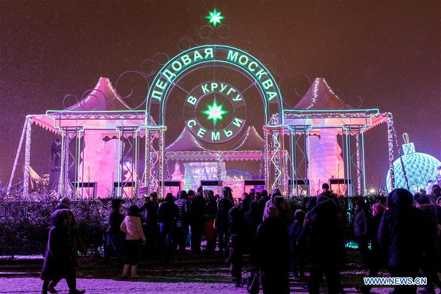 Russie : festival de glace à Moscou